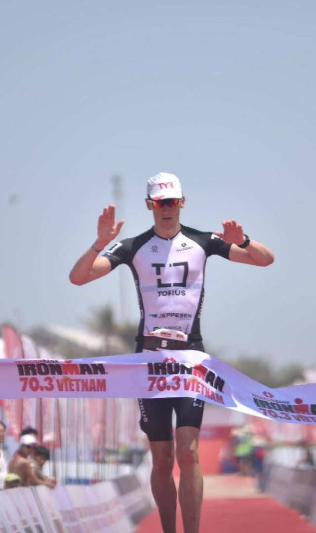 Paweł Miziarski Triathlon - IronMan Triathlon Vietnam - Finisher